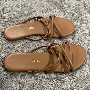 TKEES - Criss Cross Sandals - Size 8